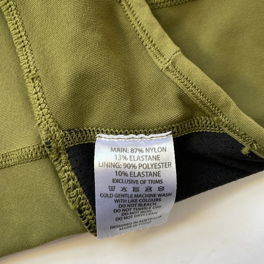 Saski Collection Women's XL Sports Bra Razor Back - Picture 5 of 6